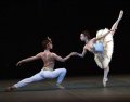 Daniil Simkin and Maria Kochetkova in Le Corsaire