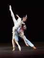 Daniil Simkinn and Maria Kochetkova in Le Corsaire